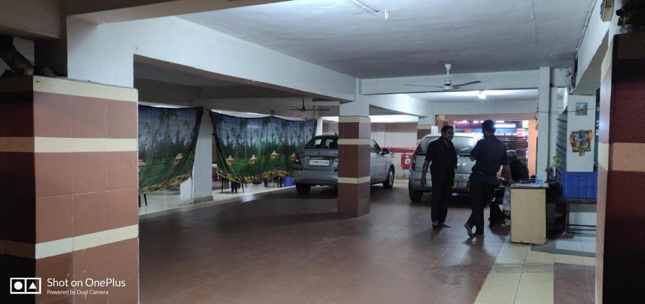 Dwaraka Inn Visakhapatnam Ngoại thất bức ảnh