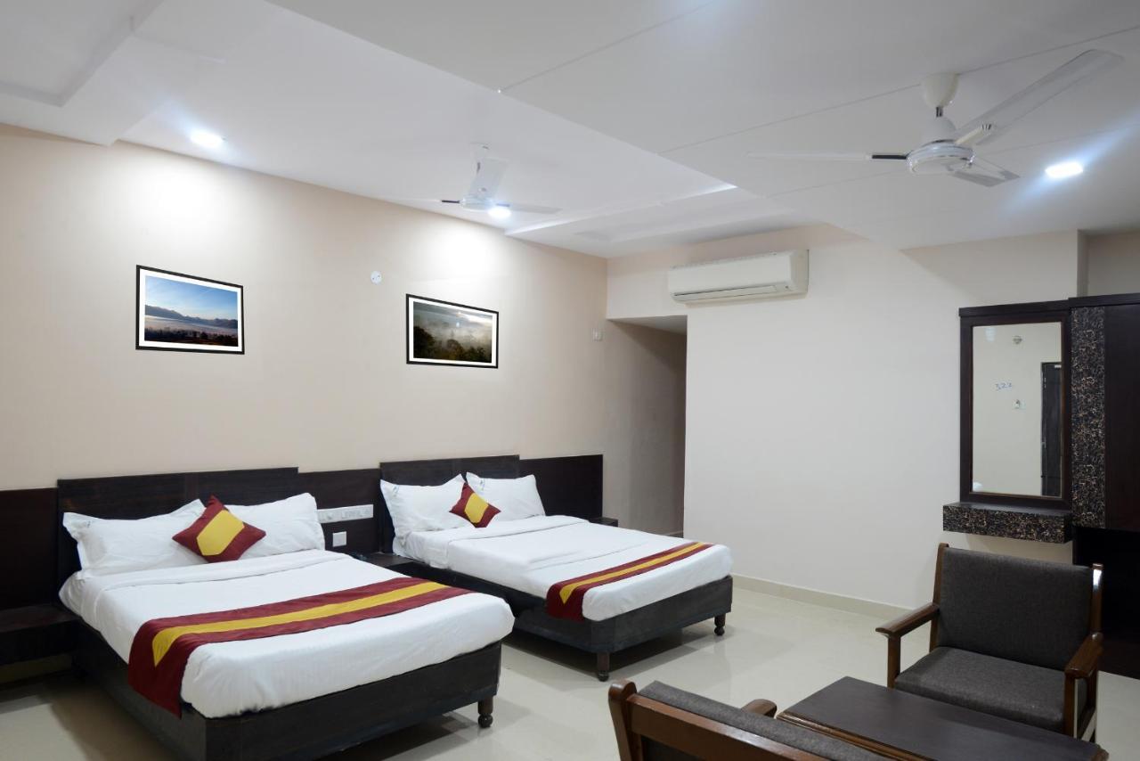 Dwaraka Inn Visakhapatnam Ngoại thất bức ảnh
